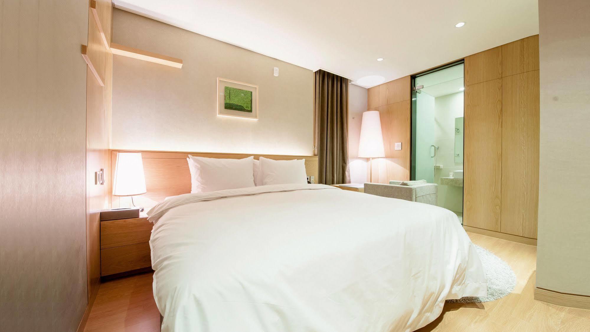 Rian Hotel Seoul Exterior foto